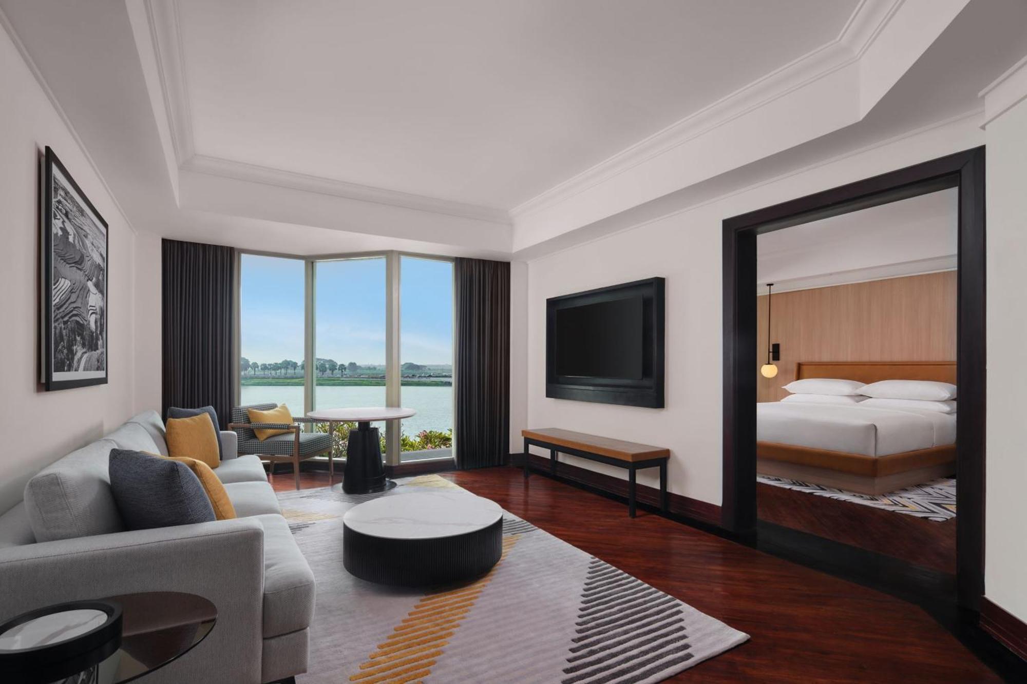 Sheraton Jakarta Soekarno Hatta Airport Tangerang Ngoại thất bức ảnh