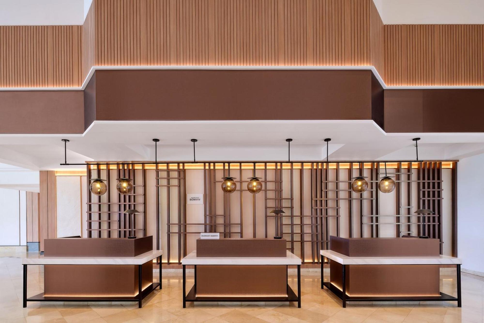 Sheraton Jakarta Soekarno Hatta Airport Tangerang Ngoại thất bức ảnh